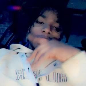 Meet your Posher, Yatta